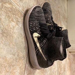 COPY - Nike LunarEpic BHM Running/ Training Shoes!